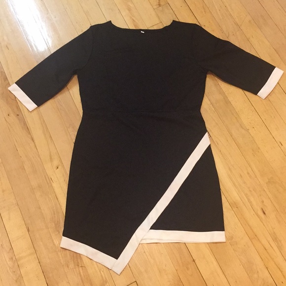 Dresses & Skirts - White and black go out dress. Size L.